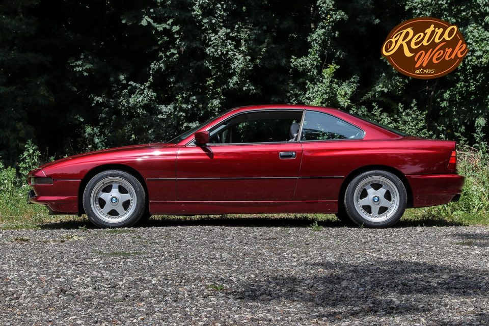 BMW 850i in rot by Retrowerk